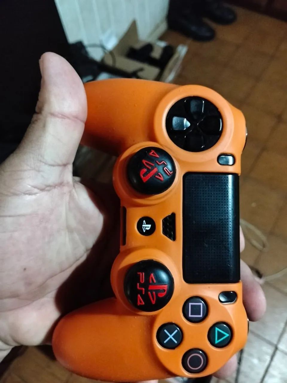 Controle Sony de PS4 original customizado - Foto 2