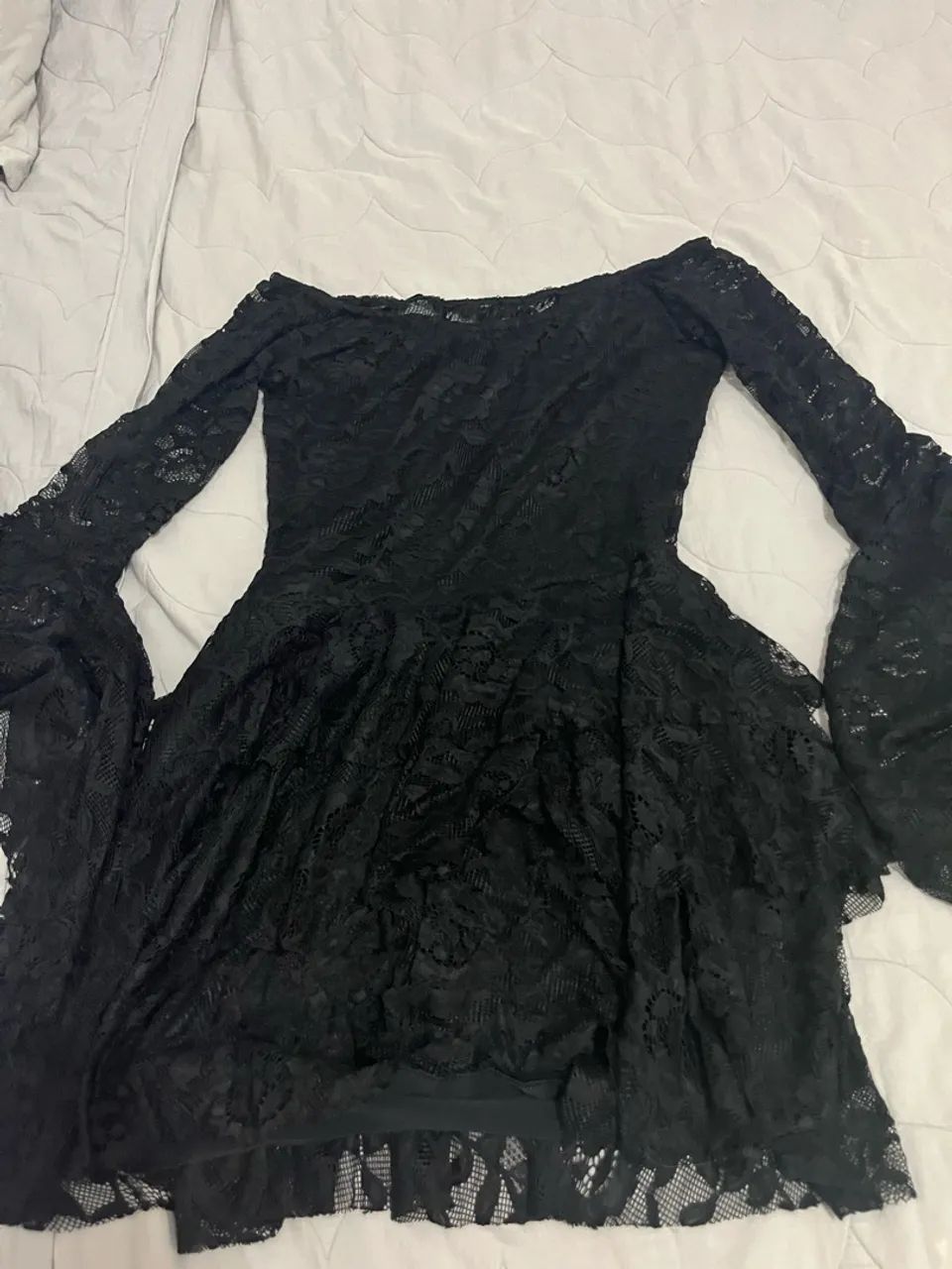 Vestido preto com renda  - Foto 2