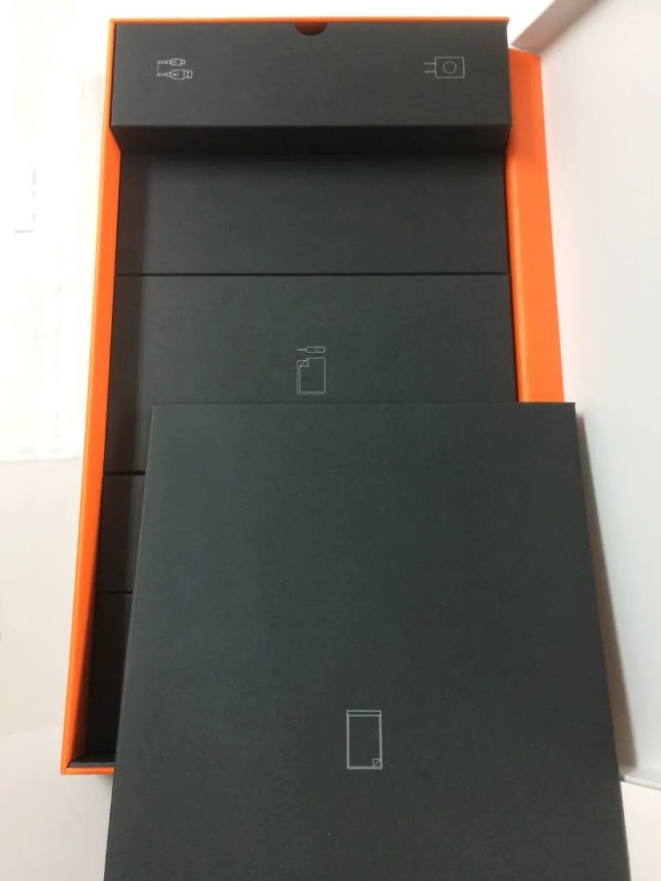 Lenovo yoga book YB1-X91L Tab 4G+128GWHW - raridade colecionador