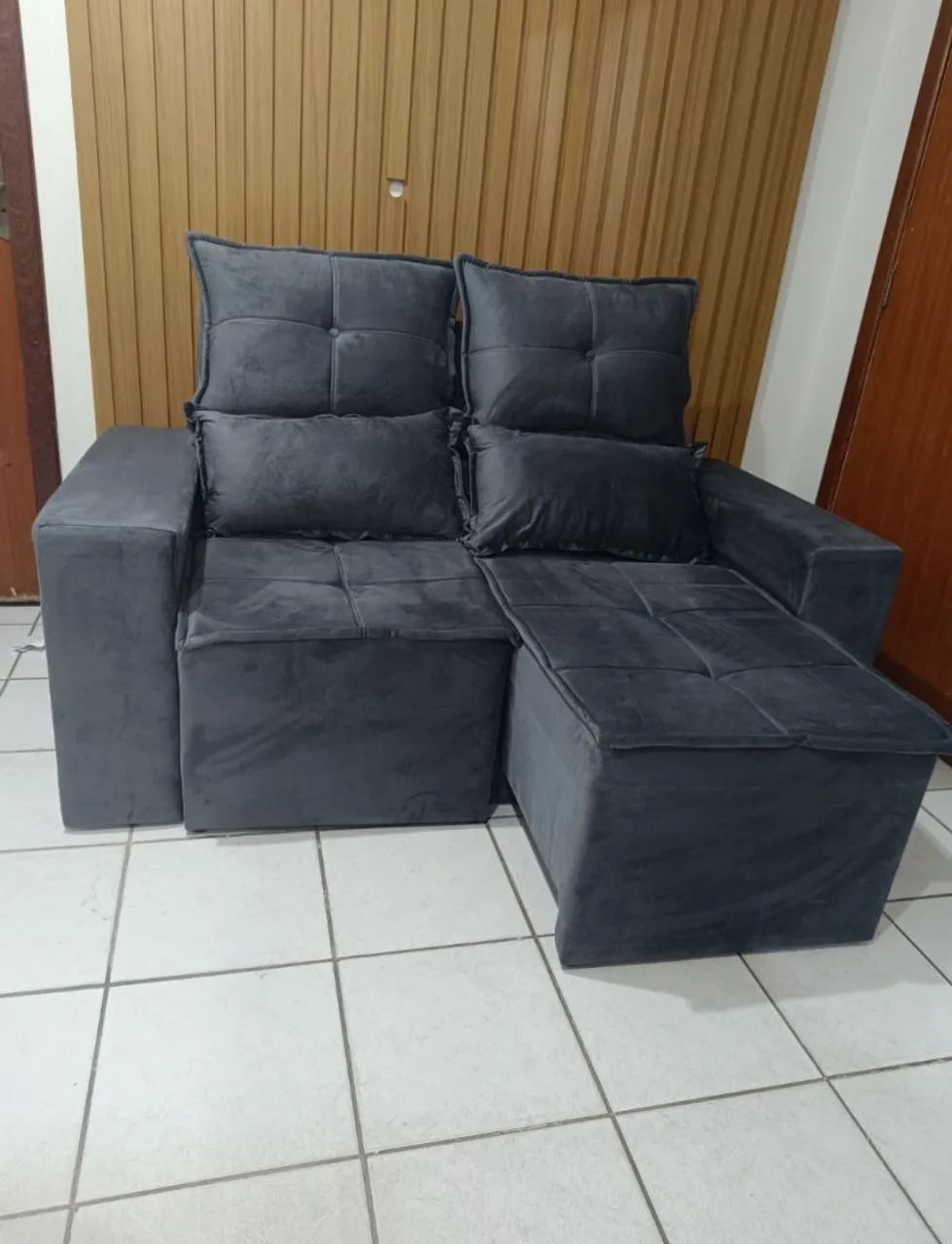 Sofá compacto 