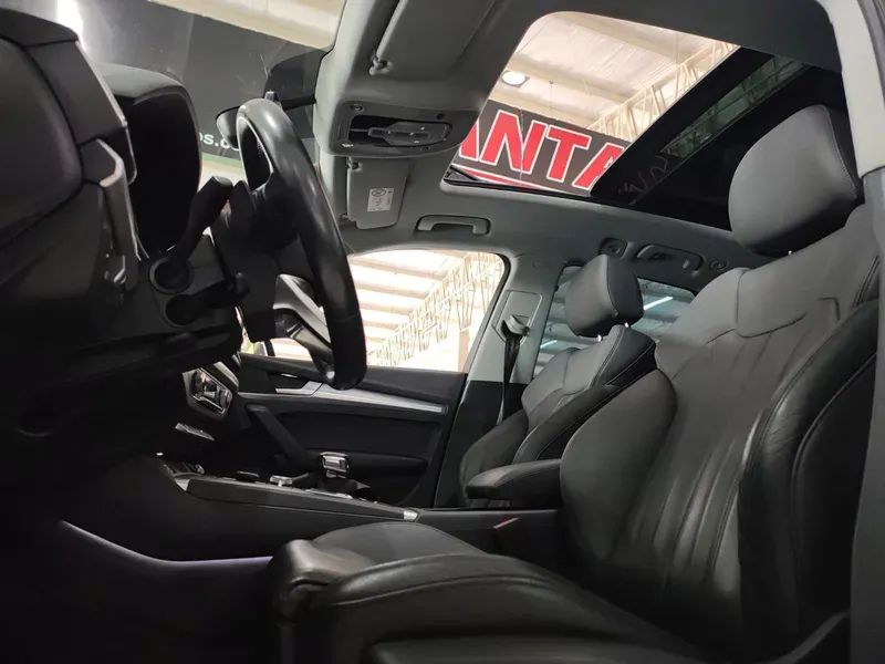 Audi Q5 S-line 2.0 TFSI Quattro S-tronic, foto 8 de 18