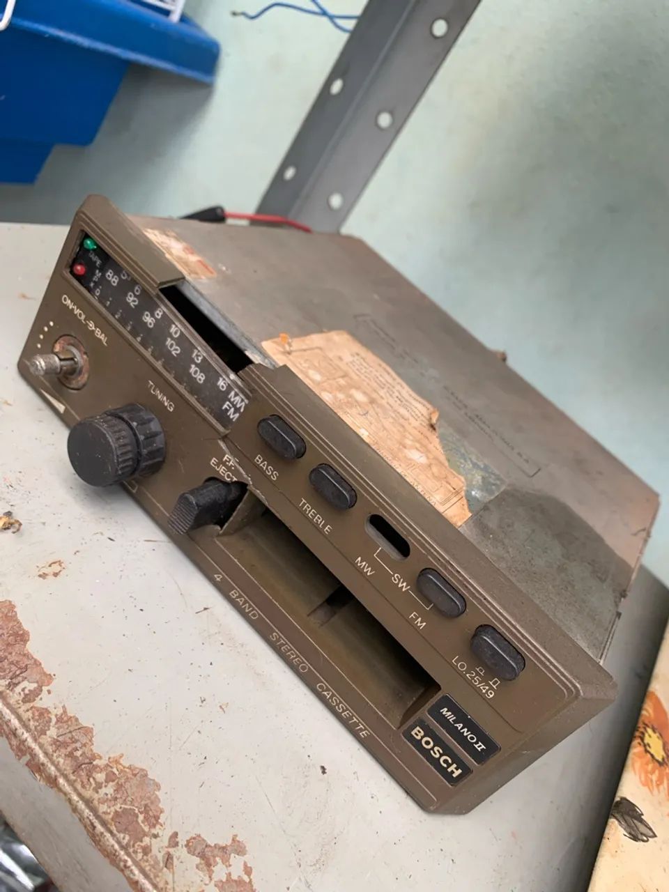 Rádio Bosch millano 2 