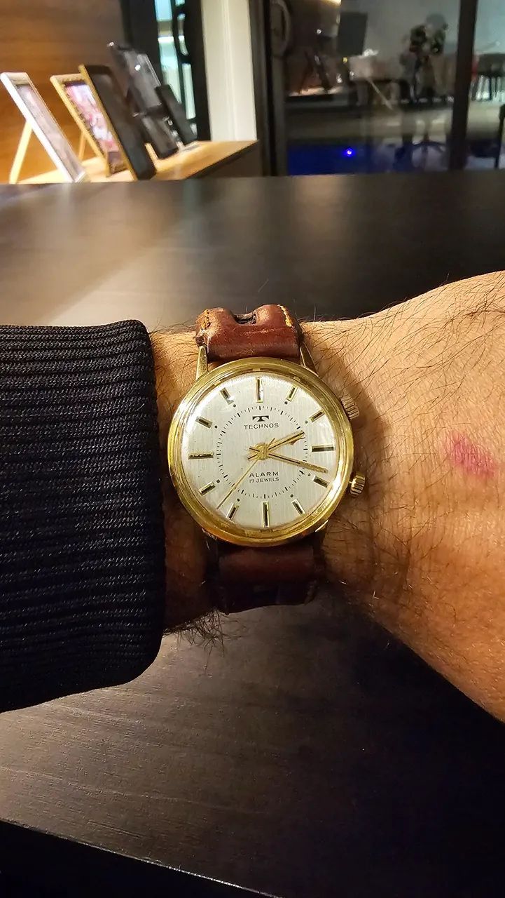 Relógio Suíço Vintage Alarme Technos - Foto 3