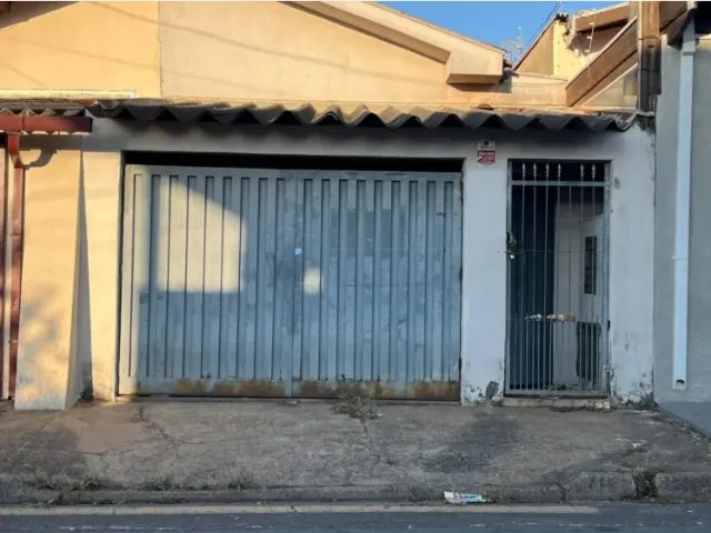 -CASA NA VILA LUIZÃO