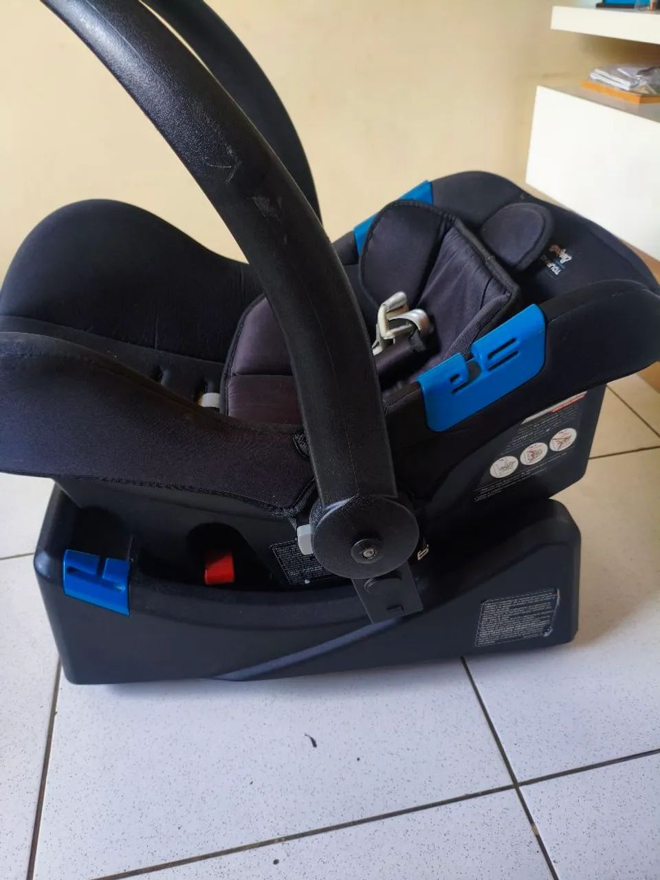 bebê conforto Burigotto touring com base  - Foto 5