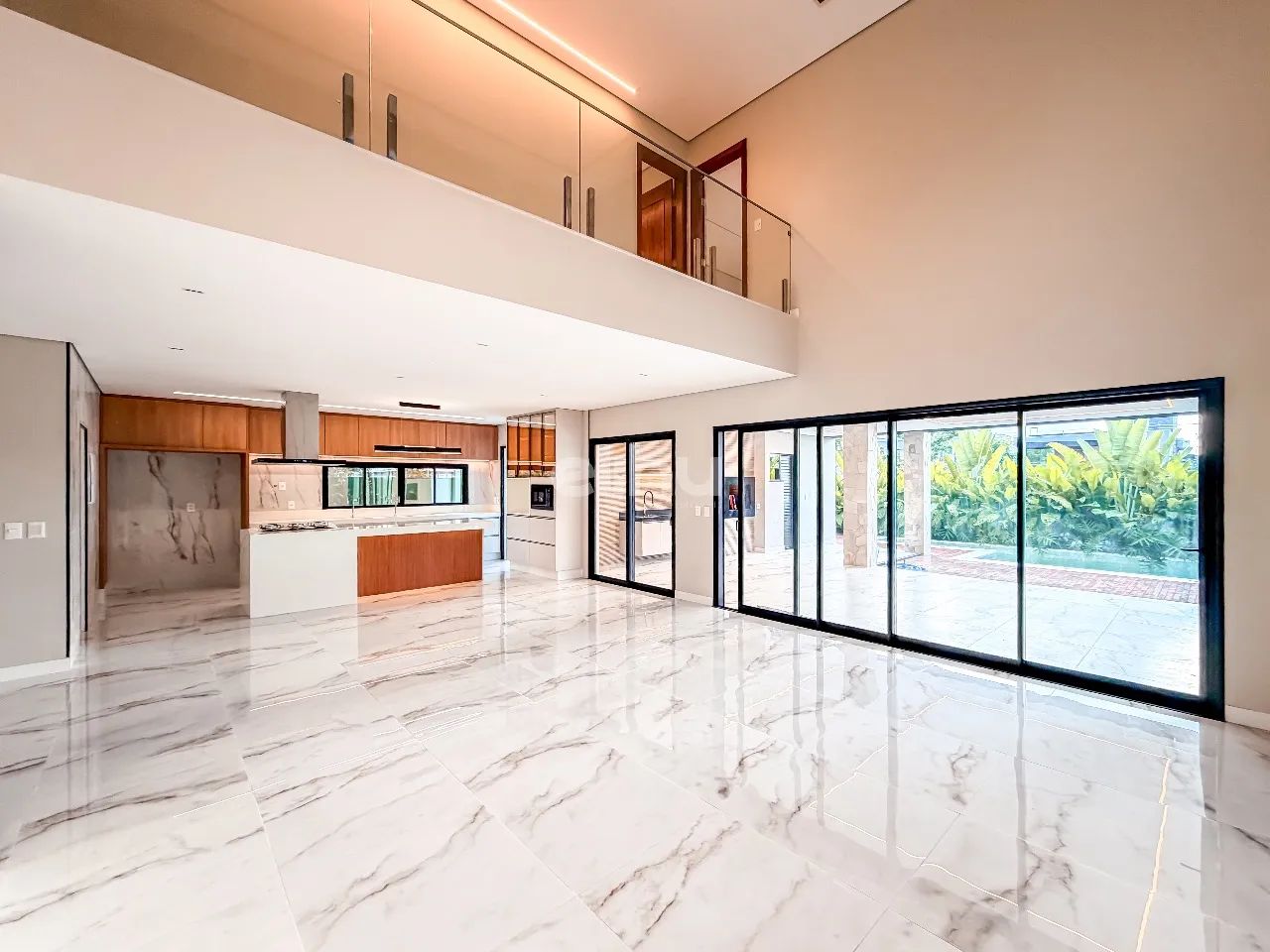 Casa Duplex de Alto Padrão | Alphaville Ceará 1 | 381,30 m² Construídos - Foto 4