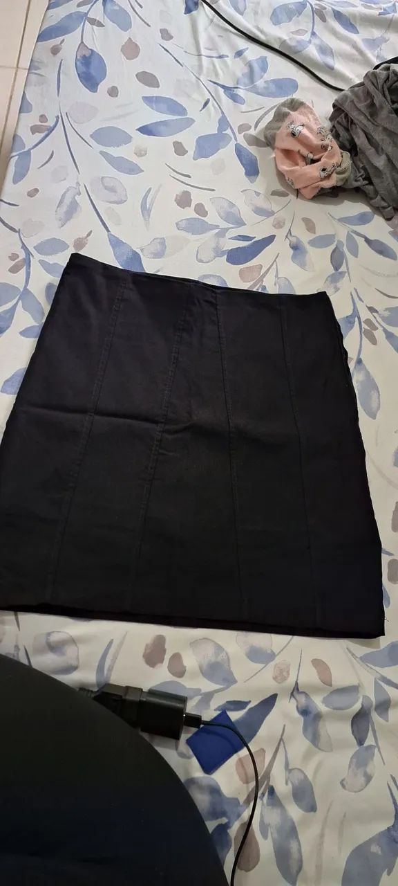 SHORT SAIA