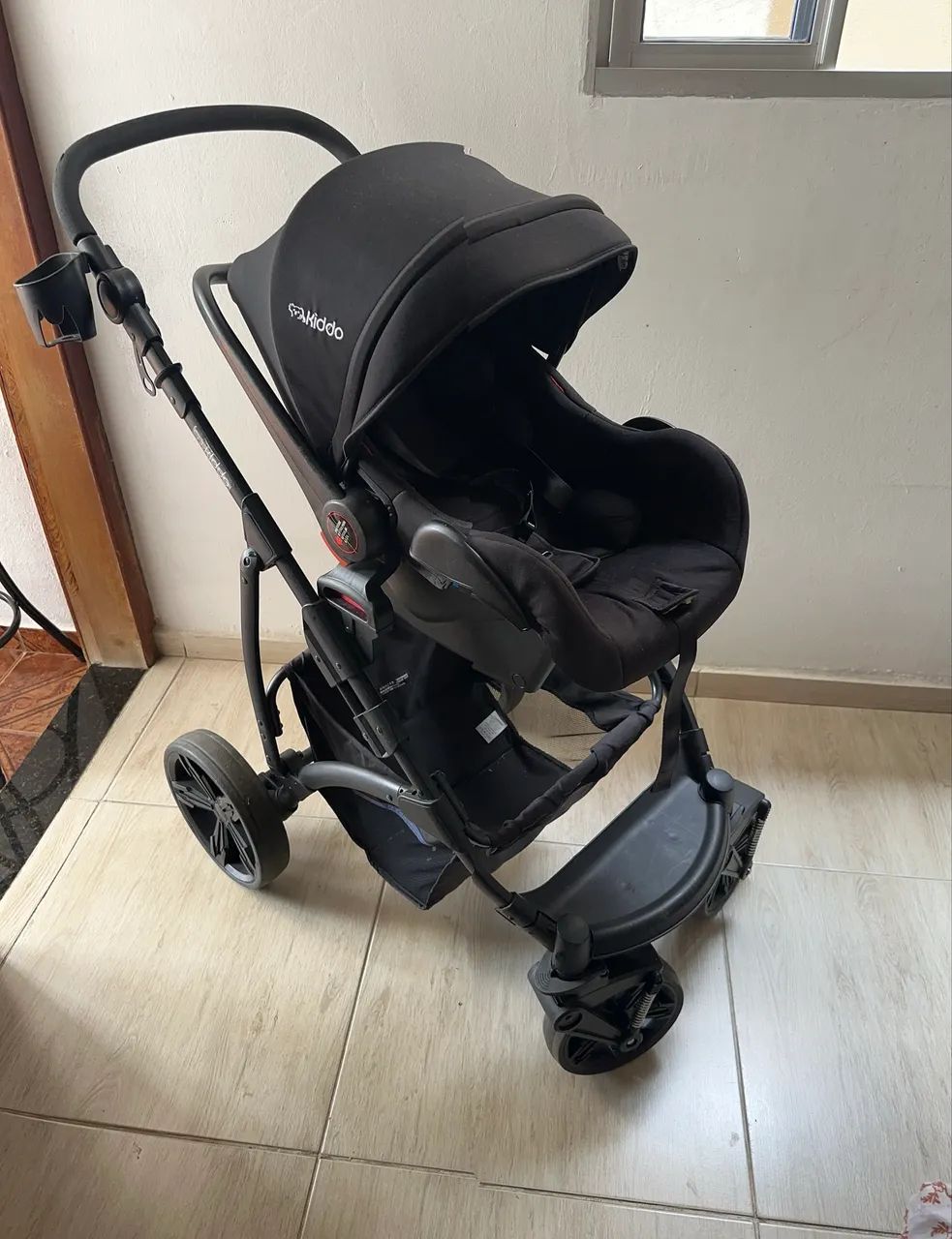 Carrinho de bebê Moisés com bebê conforto  - Foto 3