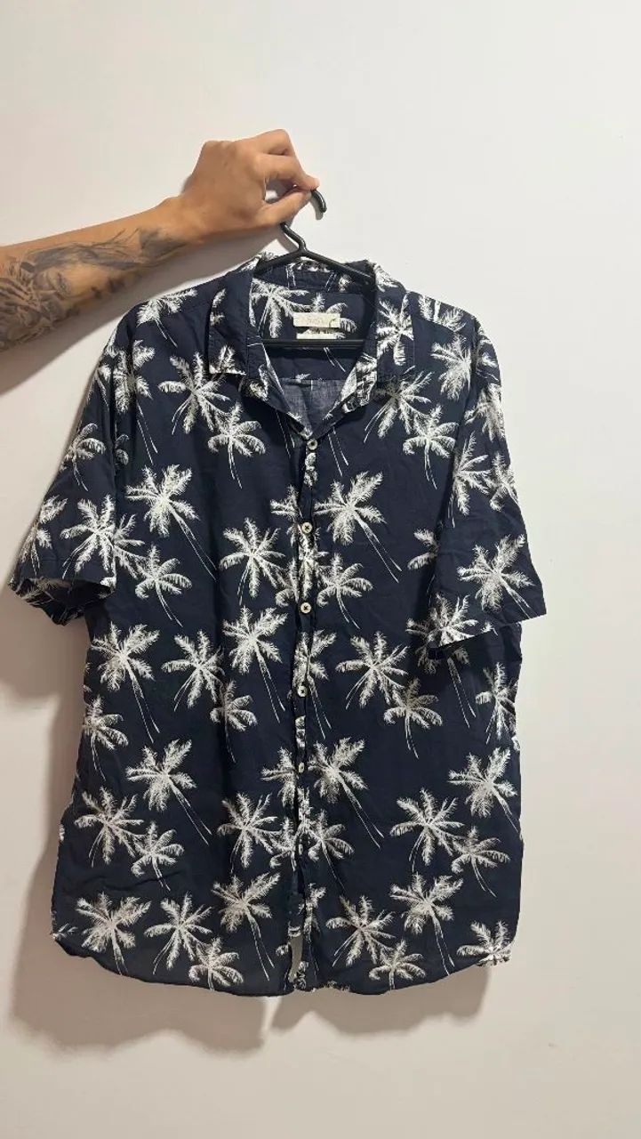 Camisa de botão coqueiros Foxton