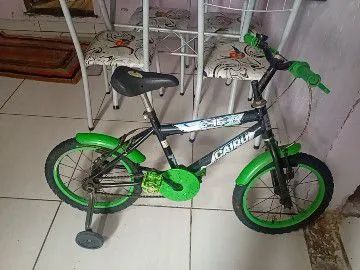 Bicicleta aro 16 semi nova 