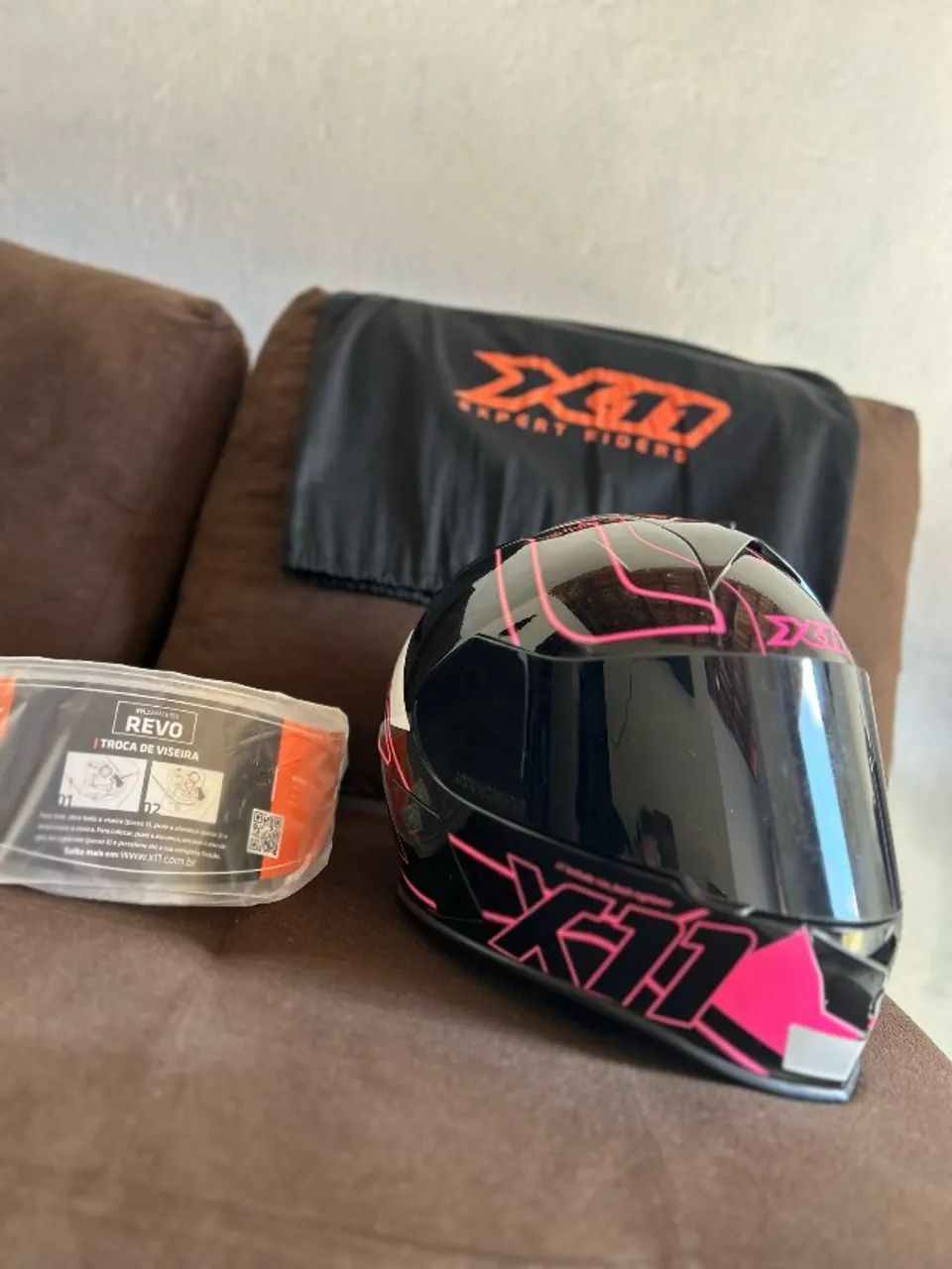 Capacete x11 Revo - Foto 4