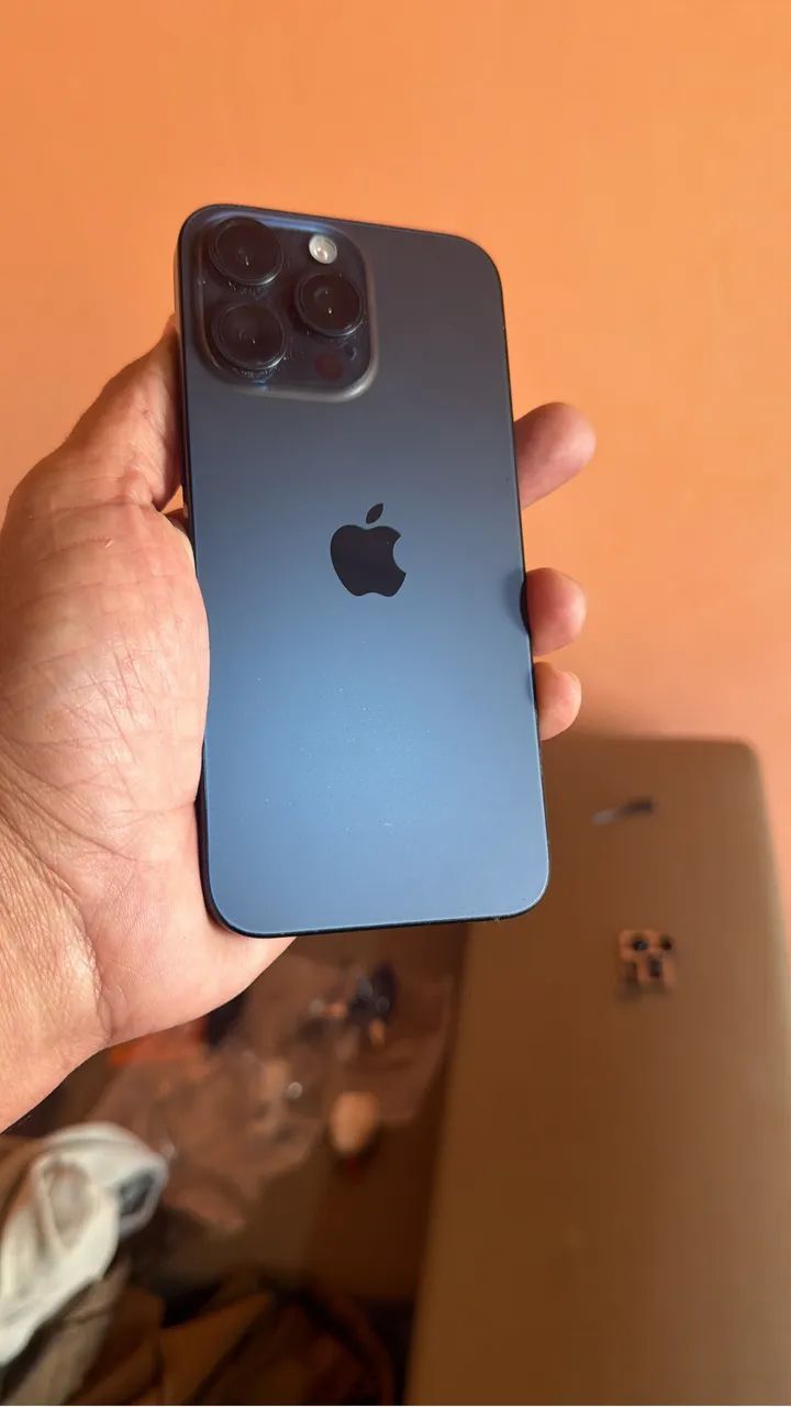 iPhone 15 pro max  - Foto 2