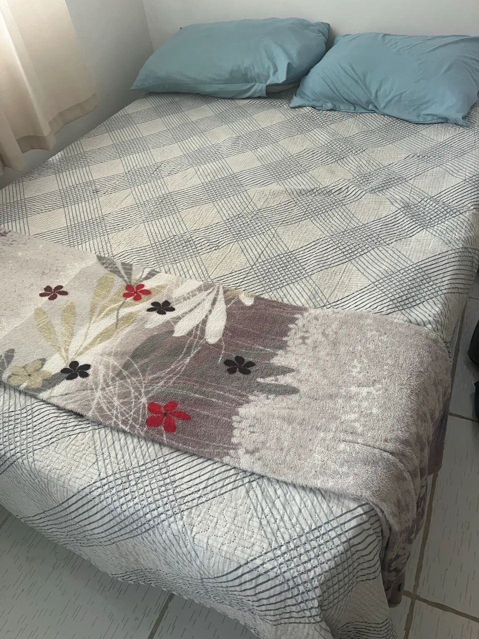 Cama casal box 