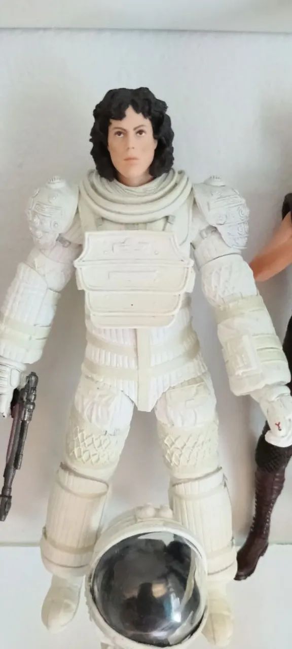 Neca Ripley aliens 40th compression suit - Foto 3