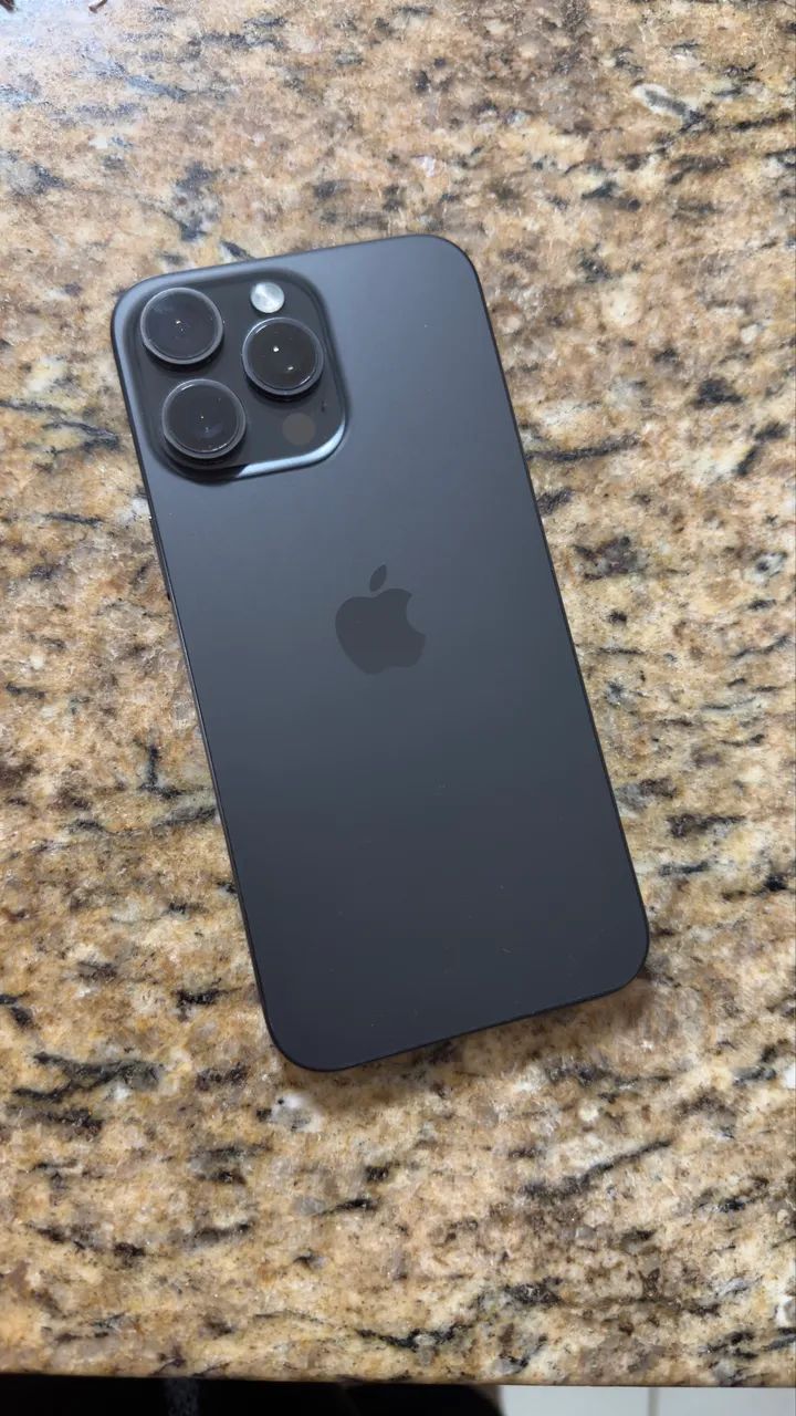 iPhone 15 Pro Max  - Foto 2