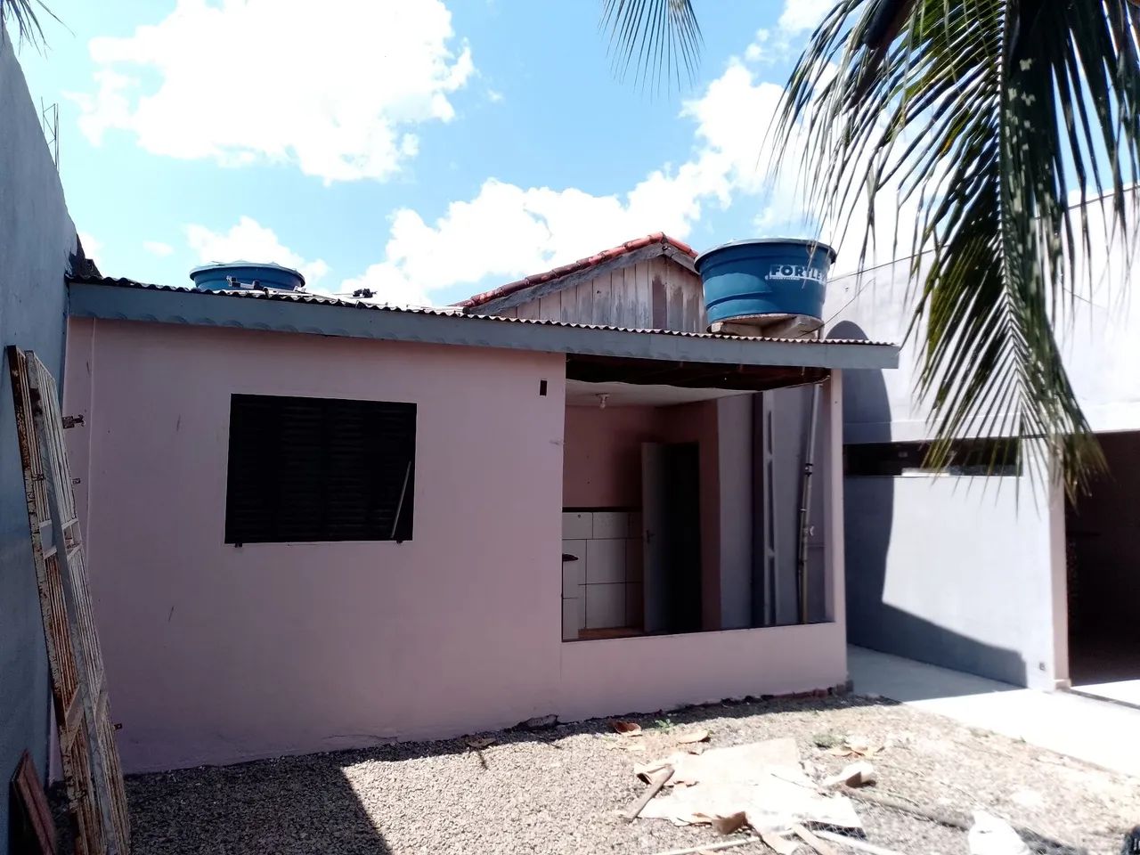 Vendo casa em presidente médici escriturada  - Foto 5