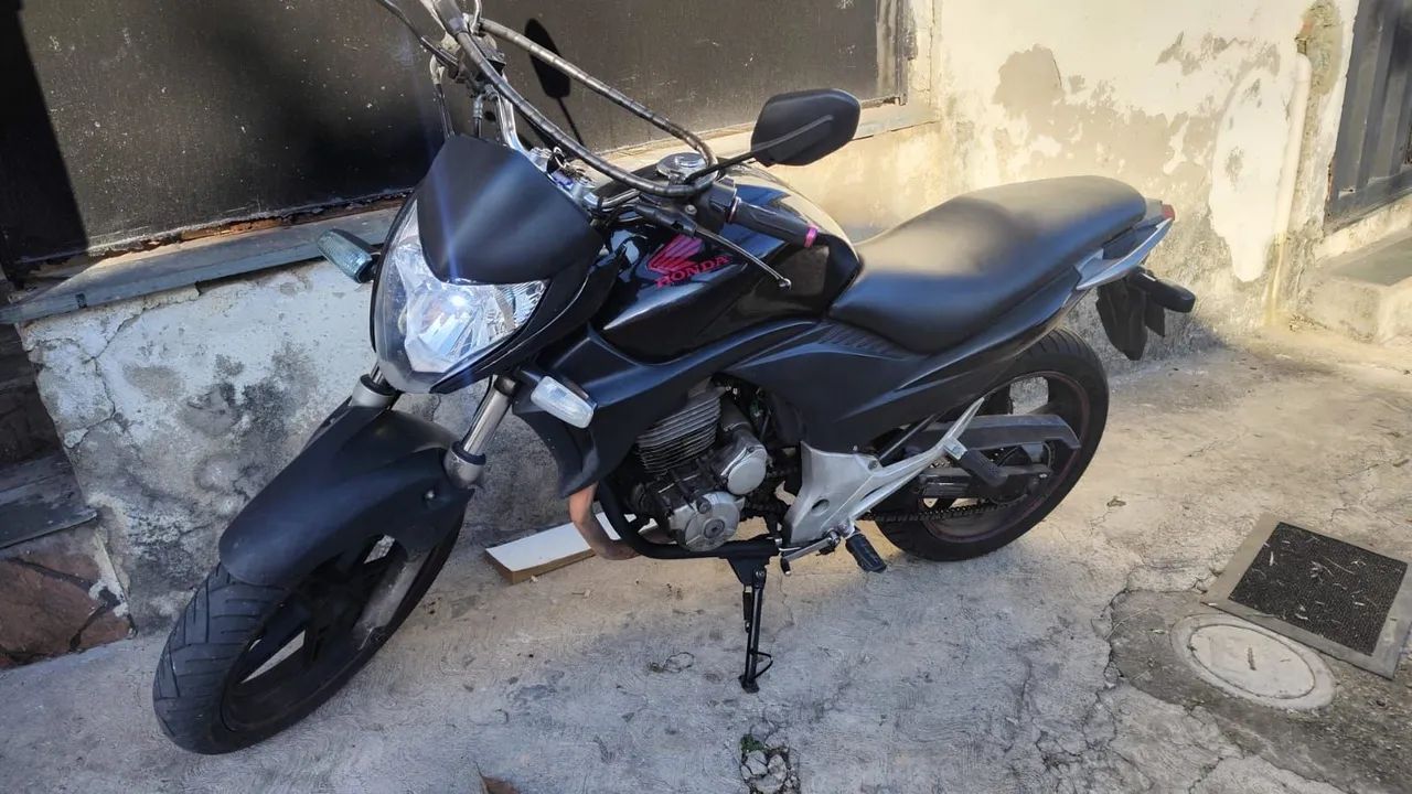 Vende se CB 300 - Foto 3