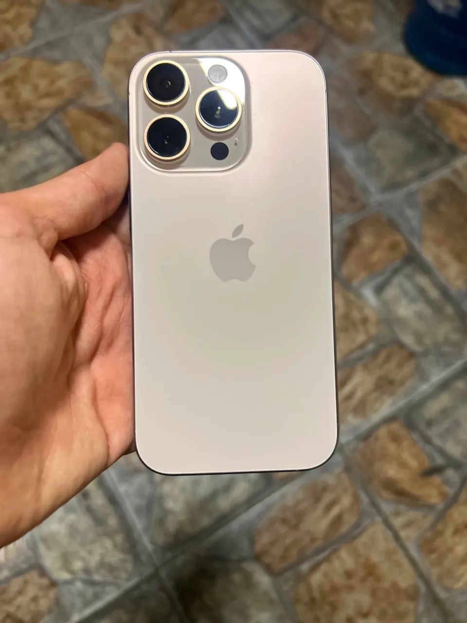 iPhone 16 pro Novo 