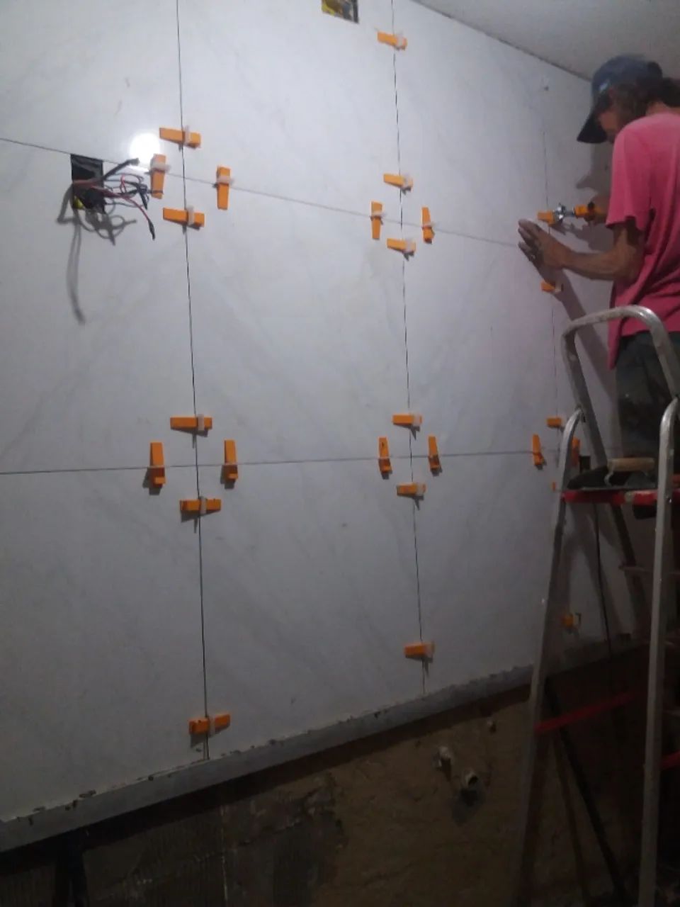 Fazemos todo tipo de obras, reformas , construção e demolição  - Foto 3