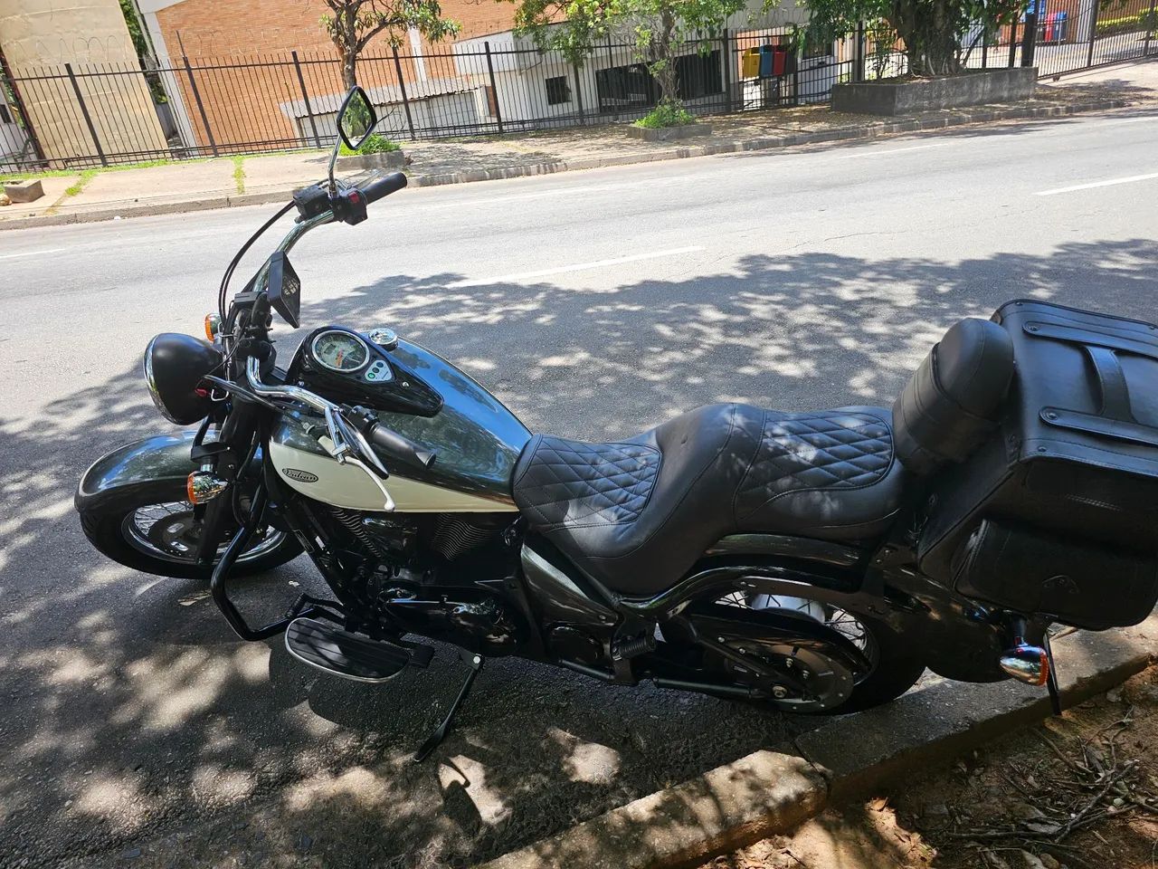 Vende se  - Foto 3