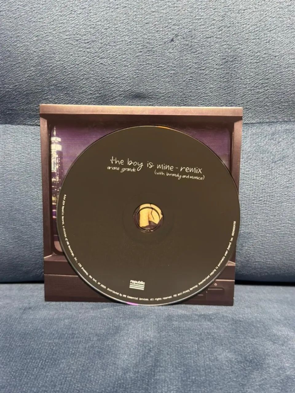 CD Single Ariana Grande The Boy is Mine Remix feat. Brandy & Monica - Foto 2