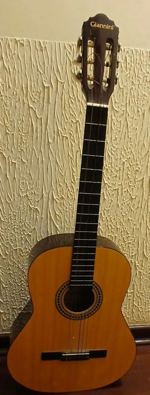 Violão Giannini 
