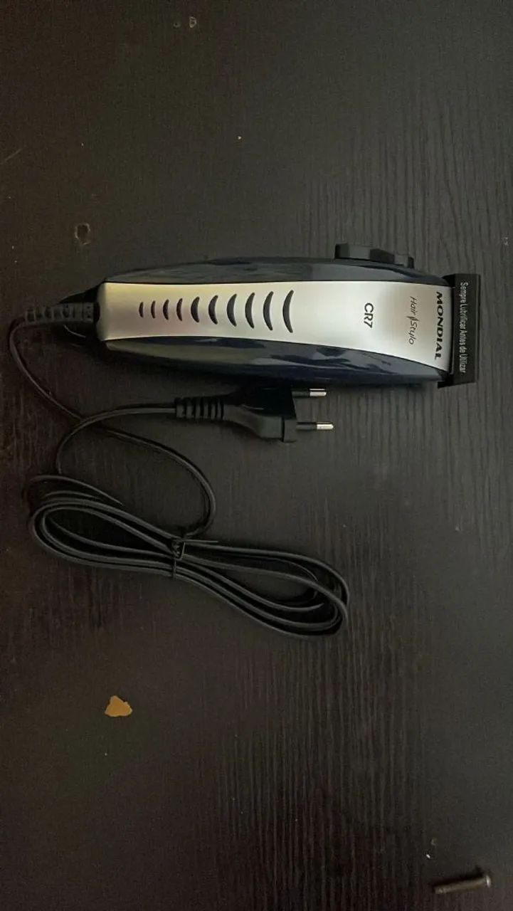 Máquina de cortar cabelo cr7 mondial - Foto 2