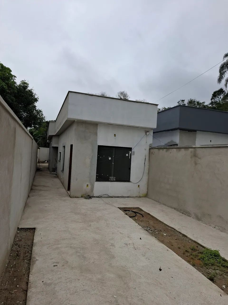 Vendo linda casa linear com 3 quartos não geminada - Foto 4