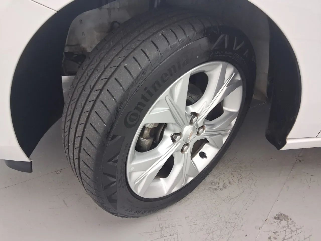 Chevrolet Onix Plus LTZ 1.0 12V TB Flex Aut. 4P, foto 11 de 18