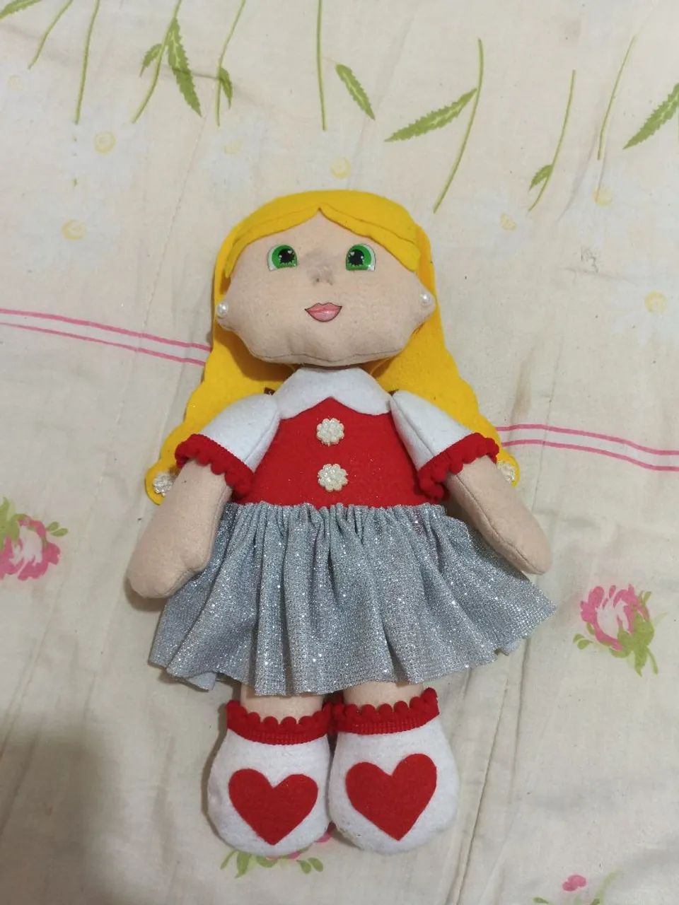 Boneca loira artesanal escolar  - Foto 2