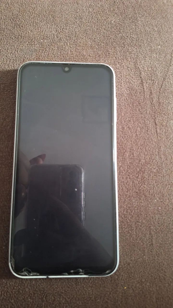 vendo Samsung A15 4G 128GB - Foto 2