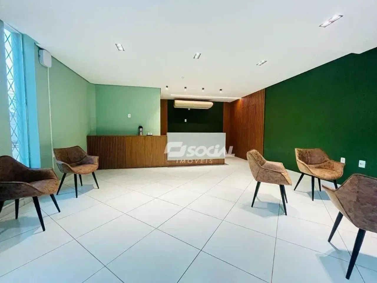 Excelente prédio semi-mobiliado para locação com amplo espaço, climatizado e localização p - Foto 3