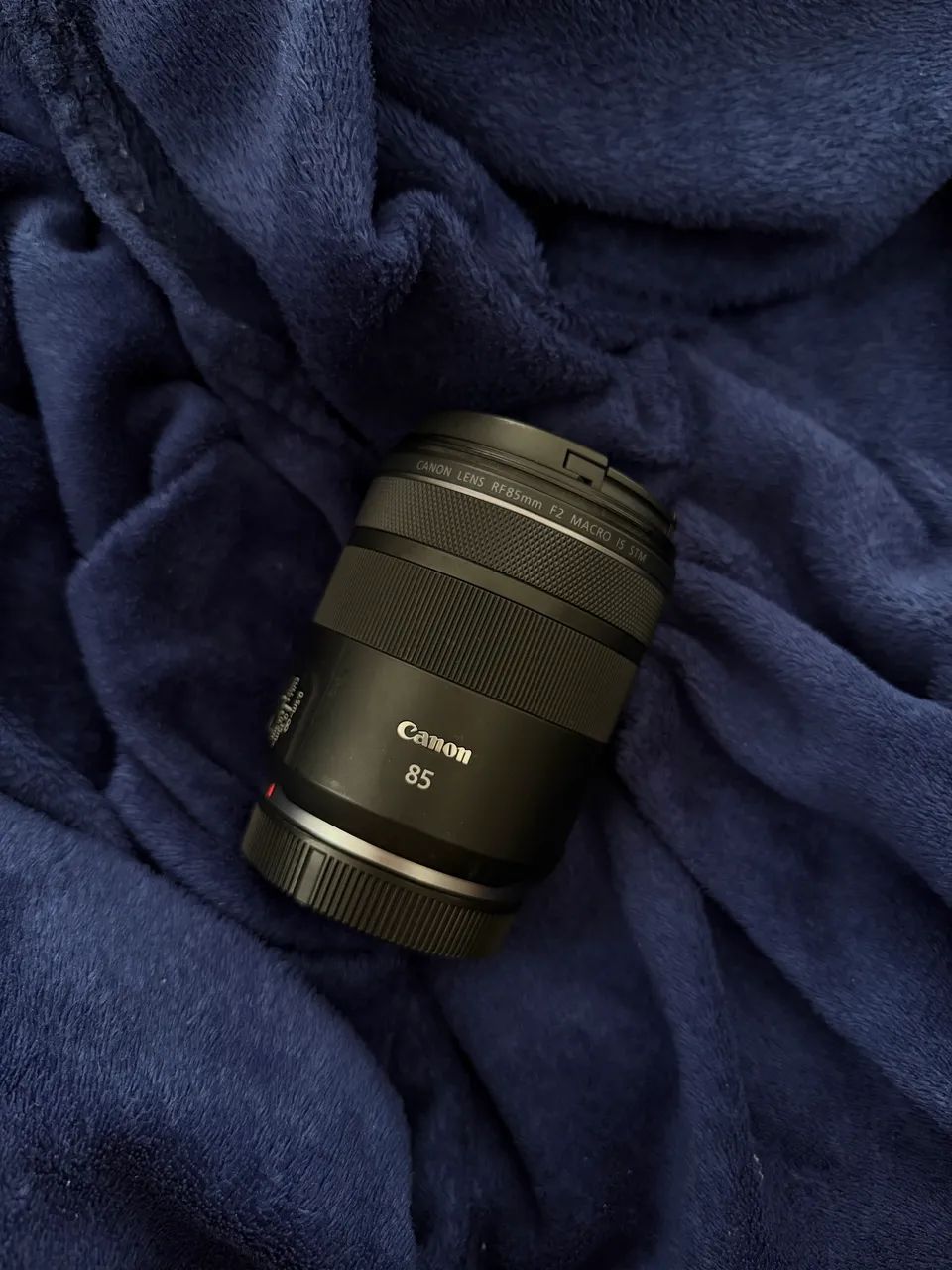 LENTE CANON RF85mm f2 em ótimo estado 