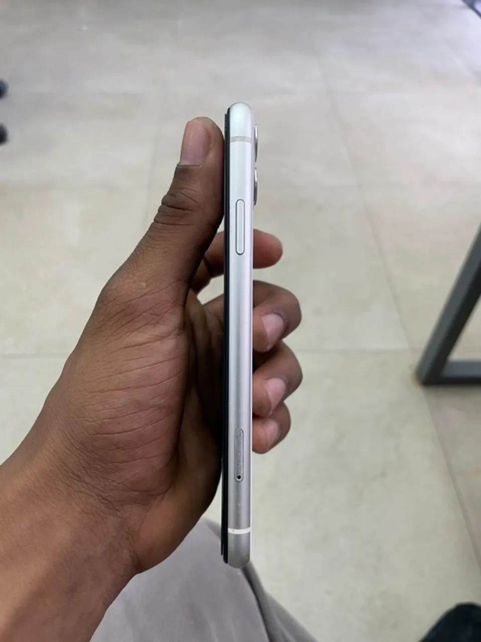 IPHONE 11 - 64GB - Branco - Foto 4