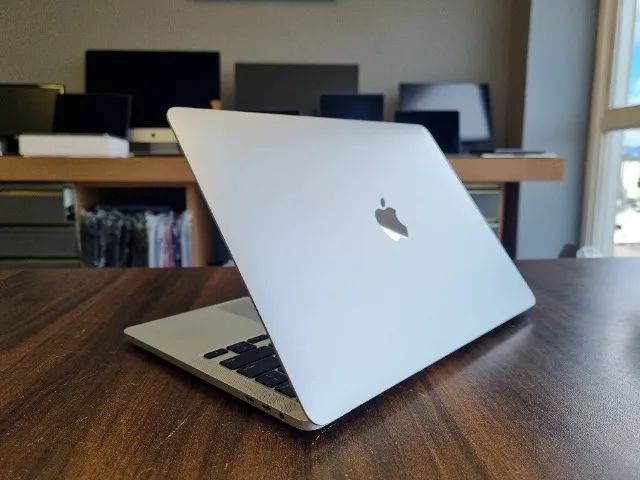 Apple MacBook Pro 2020 TouchBar - Core i5 | 512GB SSD | Quad Core