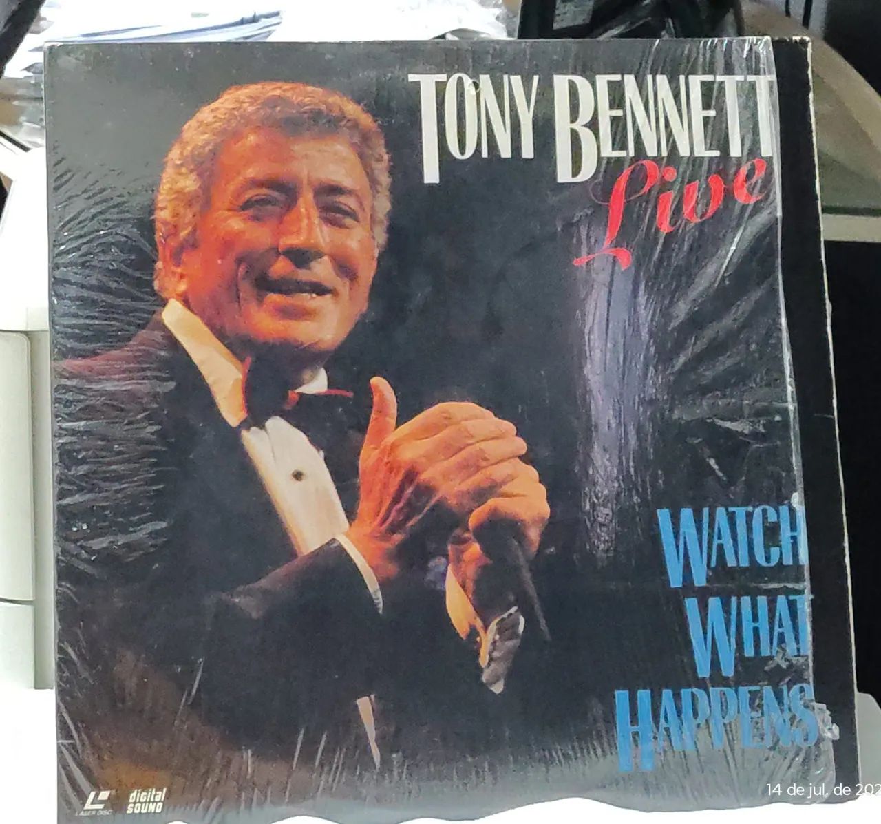 LaserDisc Tony Bennett Live: Watch What Happens