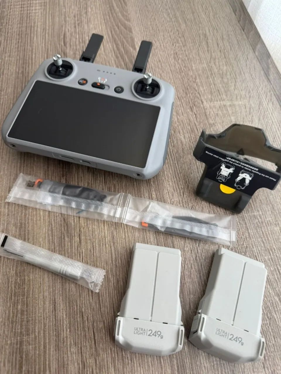 Drone DJI Mini 4 Pro com Controle com Tela (RC 2) - Excelente Estado - Foto 6