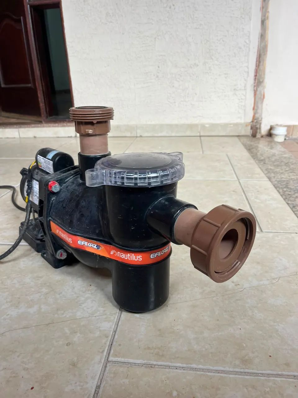 Motor portátil para piscinas 