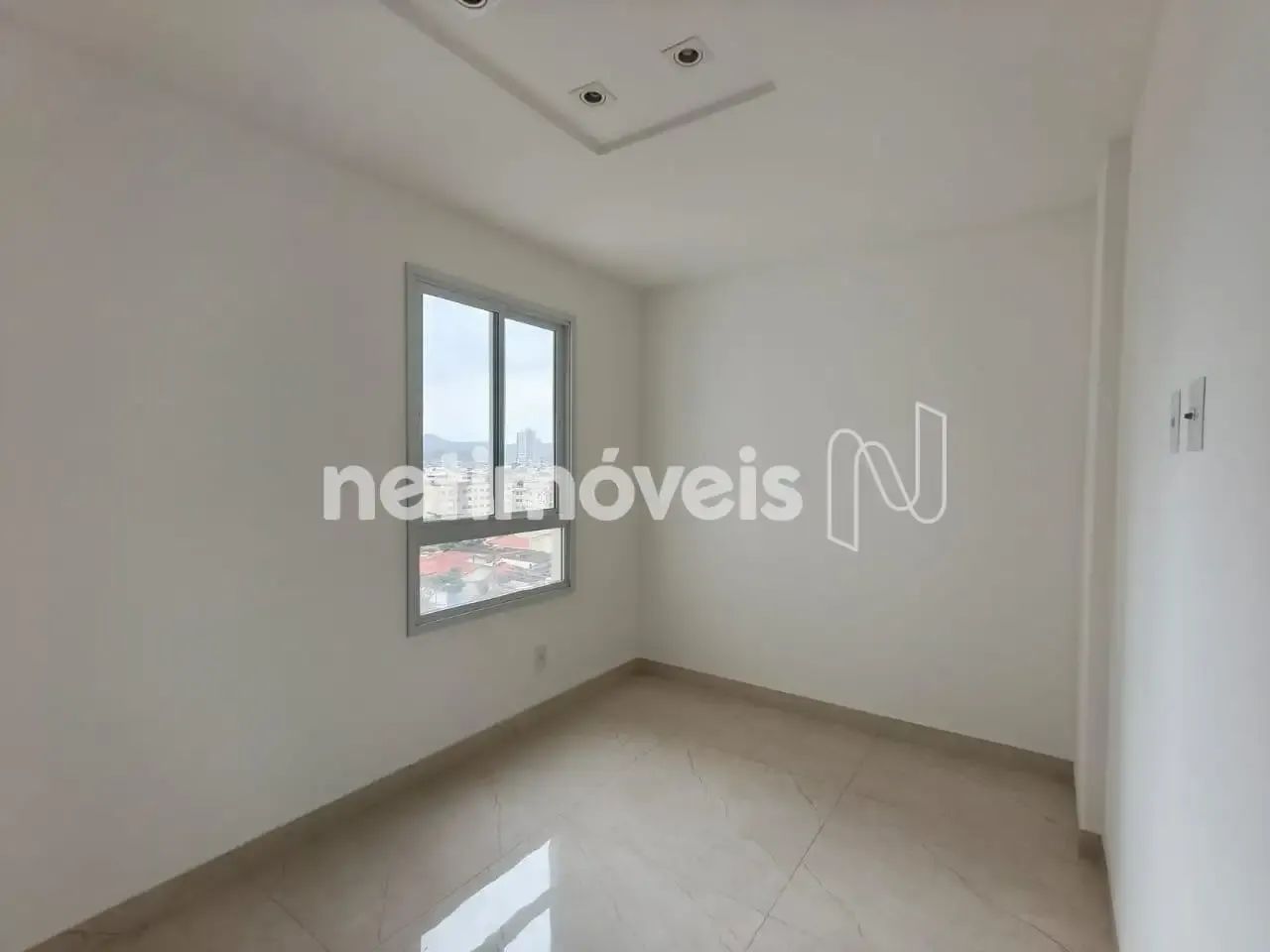 Apartamento de 3 Quartos no Edifício Costa Mare  Itapuã, Vila Velha - Foto 3