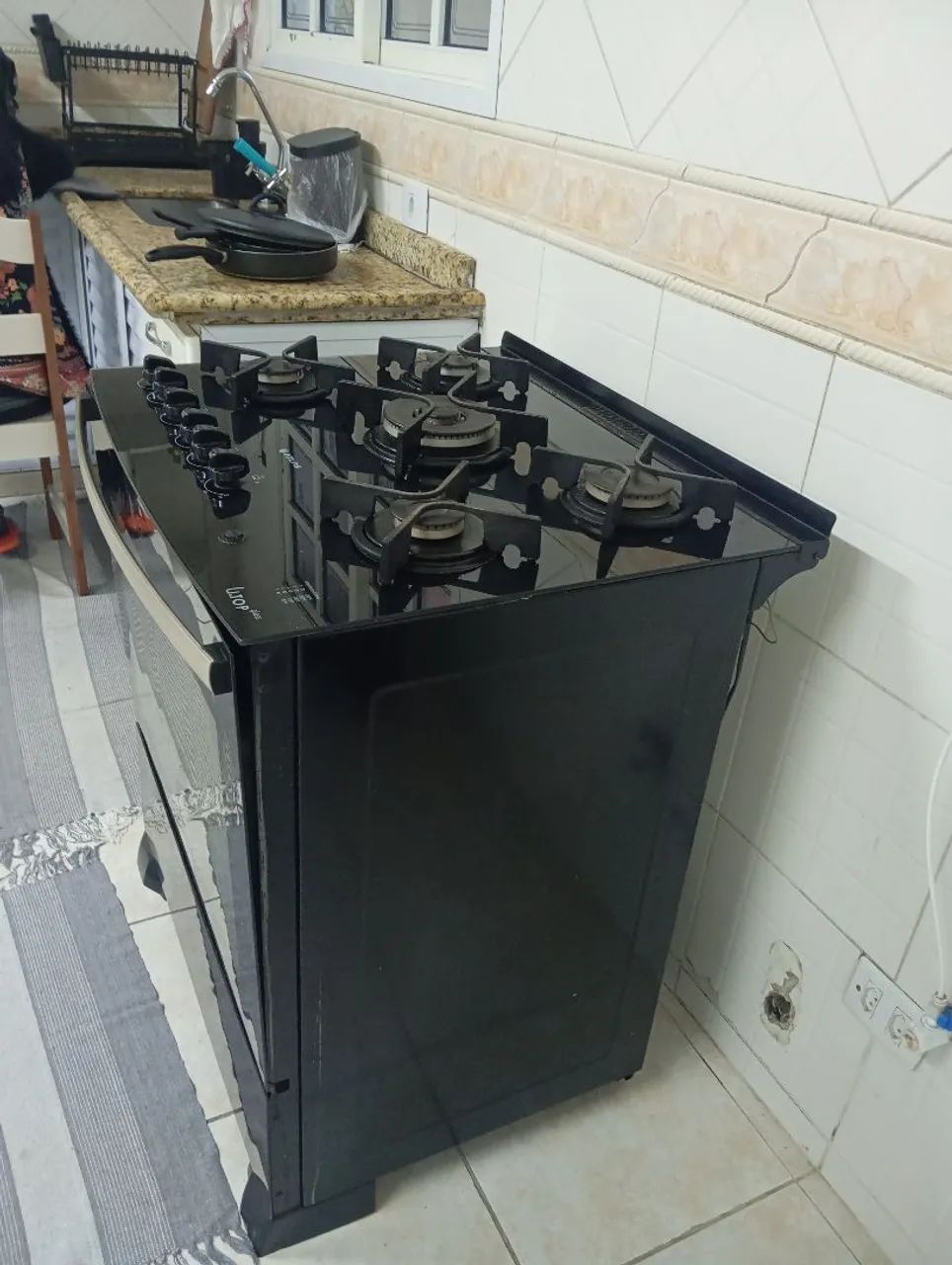 Fogão cinco bocas com mesa de vidro  - Foto 3