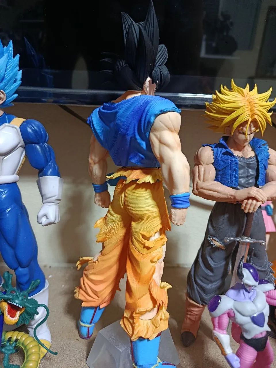 GOKU Forma Base 30cm Action Figure - Foto 4