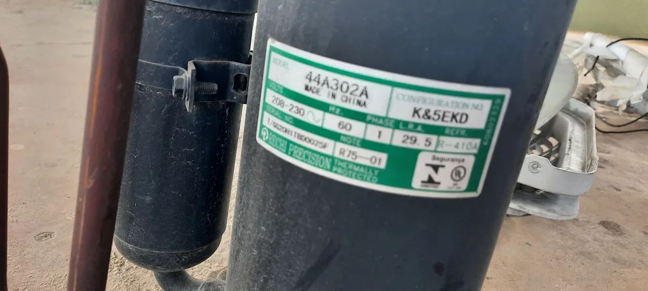 Compressor ar condicionado 