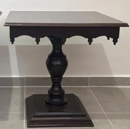 Mesa lateral colonial