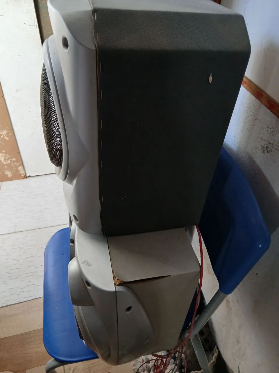 Vendo 3 caixa de som funcionando 150 - Foto 2