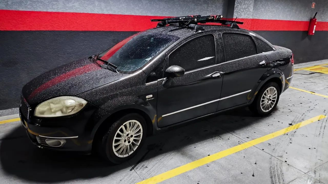 Fiat Linea LINEA ABSOLUTE 1.9/1.8 Flex Dualogic 4p 2011
