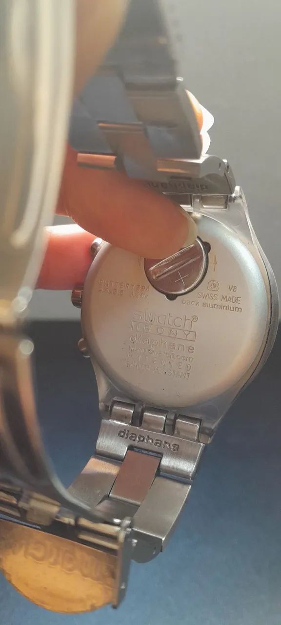Desapego Relógio Swatch Diaphane Irony Prata - Foto 3