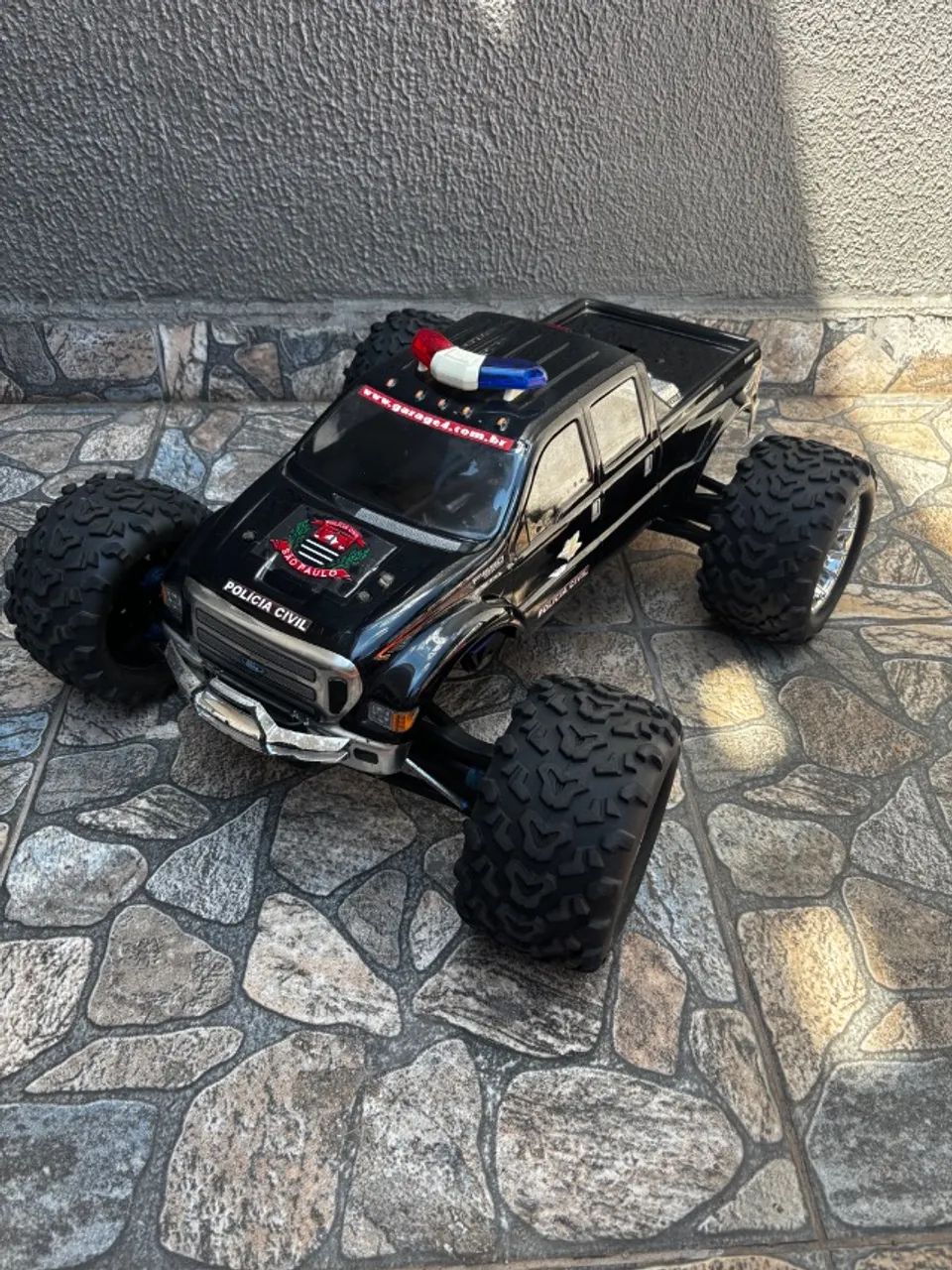 Carrinho RC Traxxas Revo - Foto 3