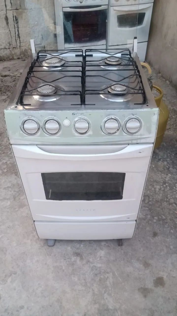 Fogão 4 bocas 
