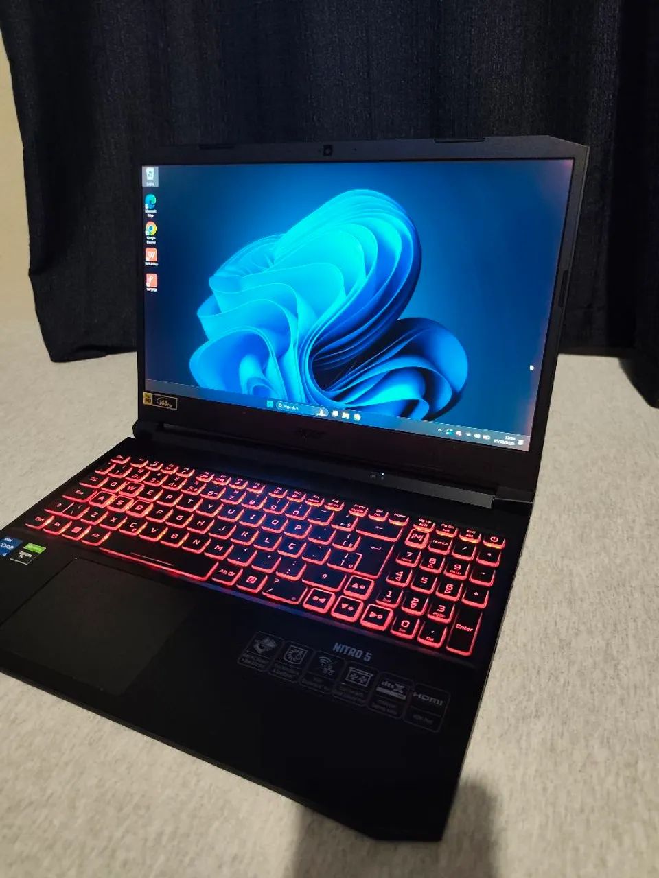 Acer nitro 5, 8GB DE RAM, intel I5