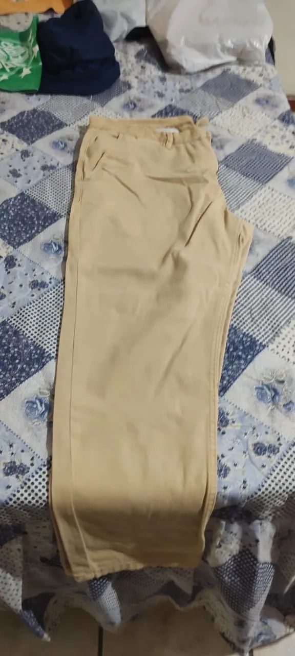 Kit 2 calças e 1 Bermuda (Marca: ST. Hommes)